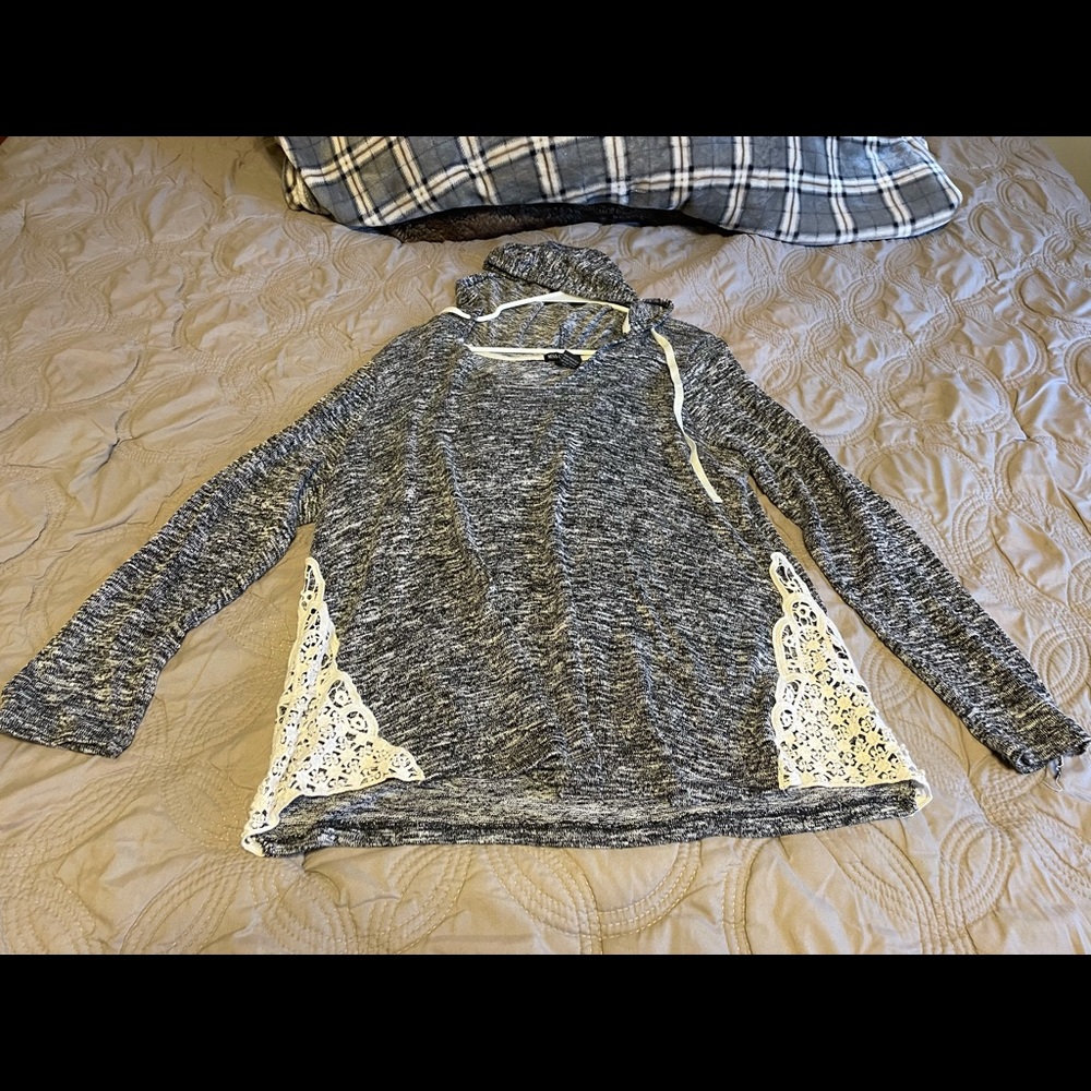 Miss Chievous light pull over